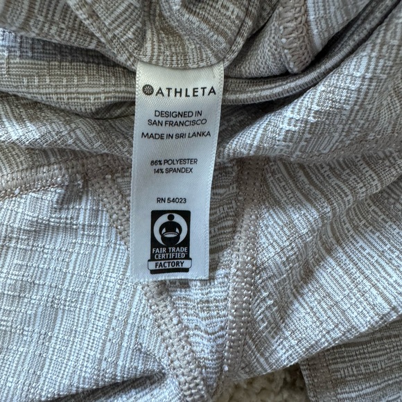 Athleta High-Rise Jacquard Chaturanga Leggings White Gray Size L NWOT - Picture 6 of 9
